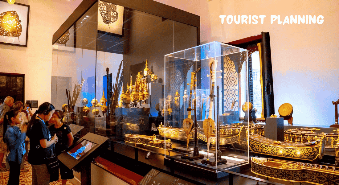 Explore-Bangkok-National-Museum-A-Family-Guide